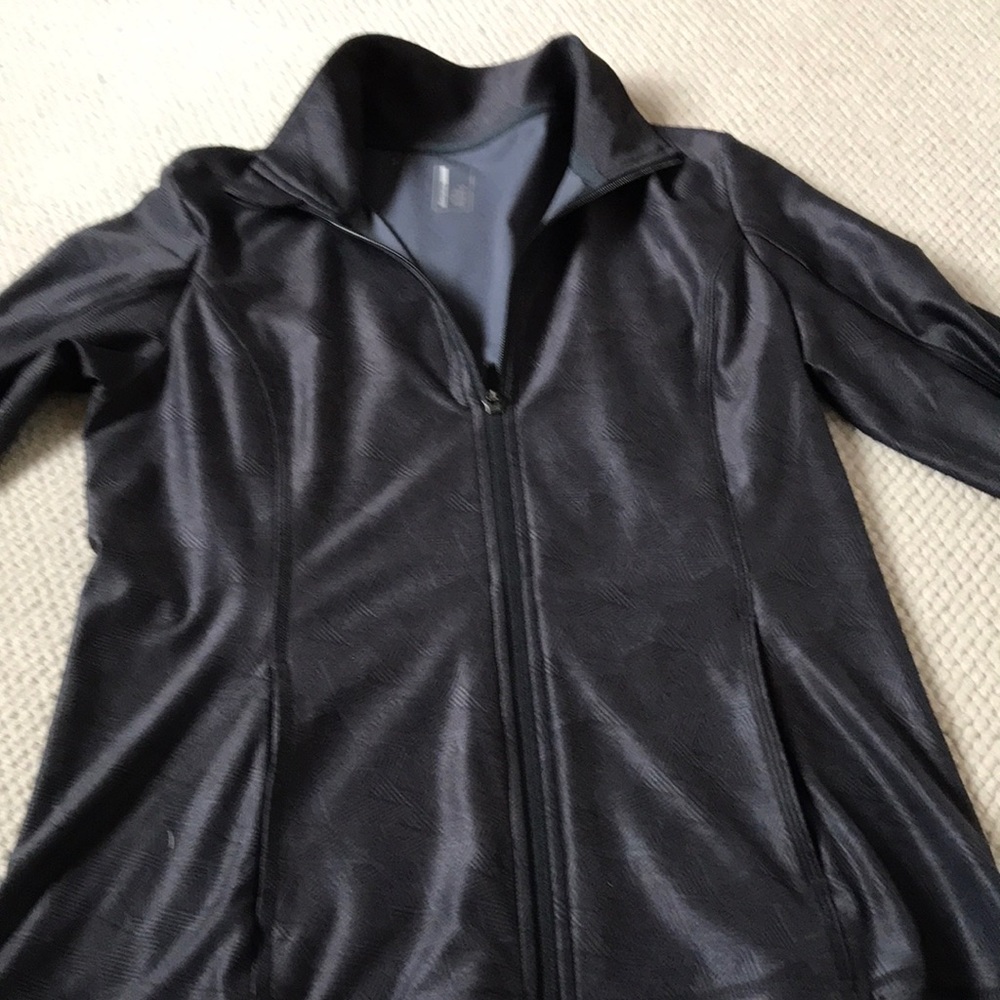 Mondetta yoga, running or just hanging out jacket